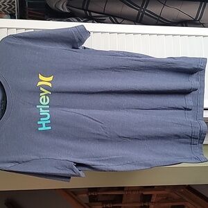 NWOT Men's Hurley tshirt